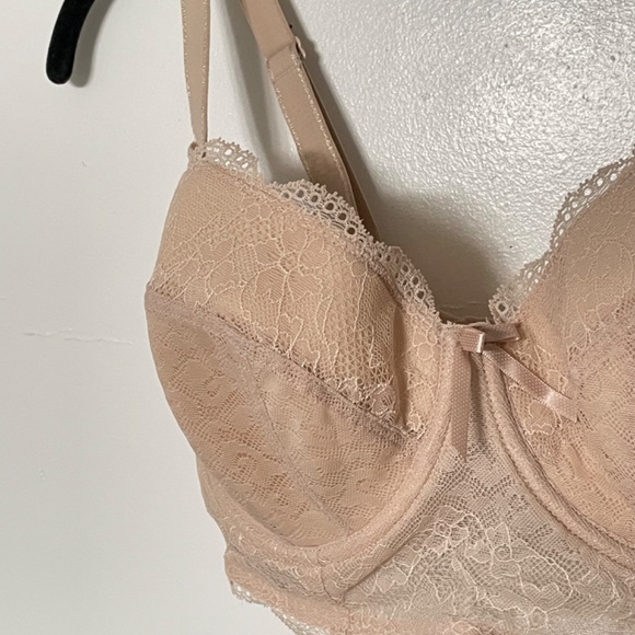 Freya Set Natural Beige Lace Bralette & Thong - Picture 7 of 13